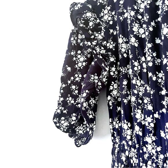 Calista Anthropologie Navy Blue Ditsy Floral Print Tiered Dress size Small - Picture 9 of 14